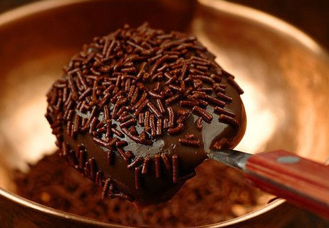 Brigadeiro de colher