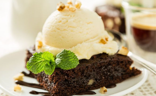 Brownie com sorvete