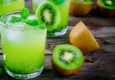 Caipirinha de kiwi