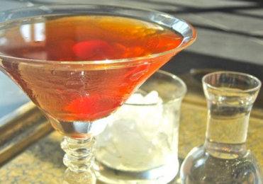 Manhattan drink