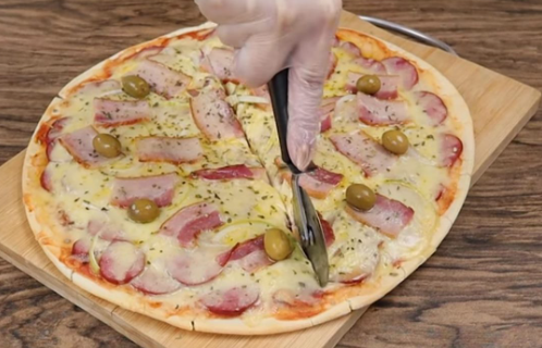 Pizza toscana