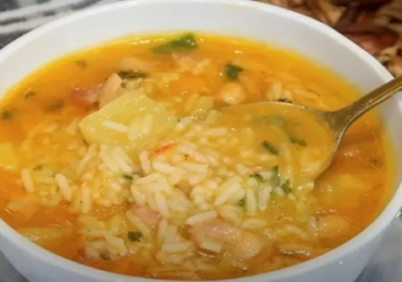 Sopa de arroz