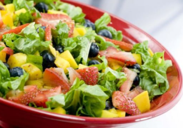 Salada tropical com frutas