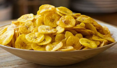 Banana chips no forno