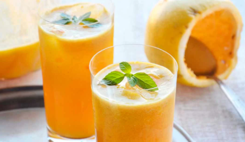 Suco de manga com maracujá