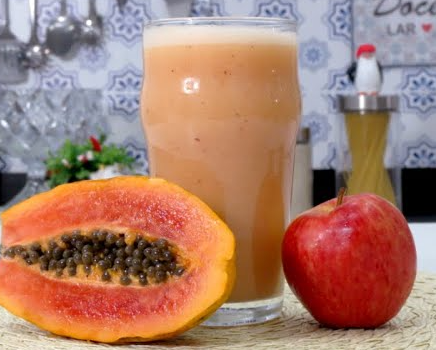 Suco de mamão com maçã