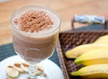 Vitamina de banana com chocolate