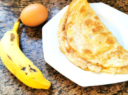 Banana com ovo e canela