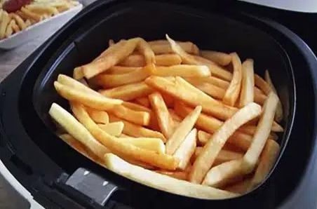 Batata frita crocante na airfryer