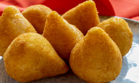 Coxinha de frango low carb