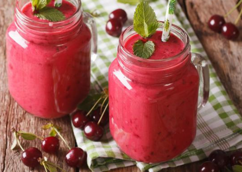 Suco de cereja com leite